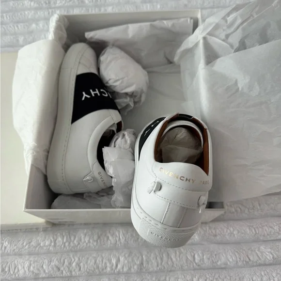 Givenchy White and Black Women's Sneakers - Picture 3 of 5